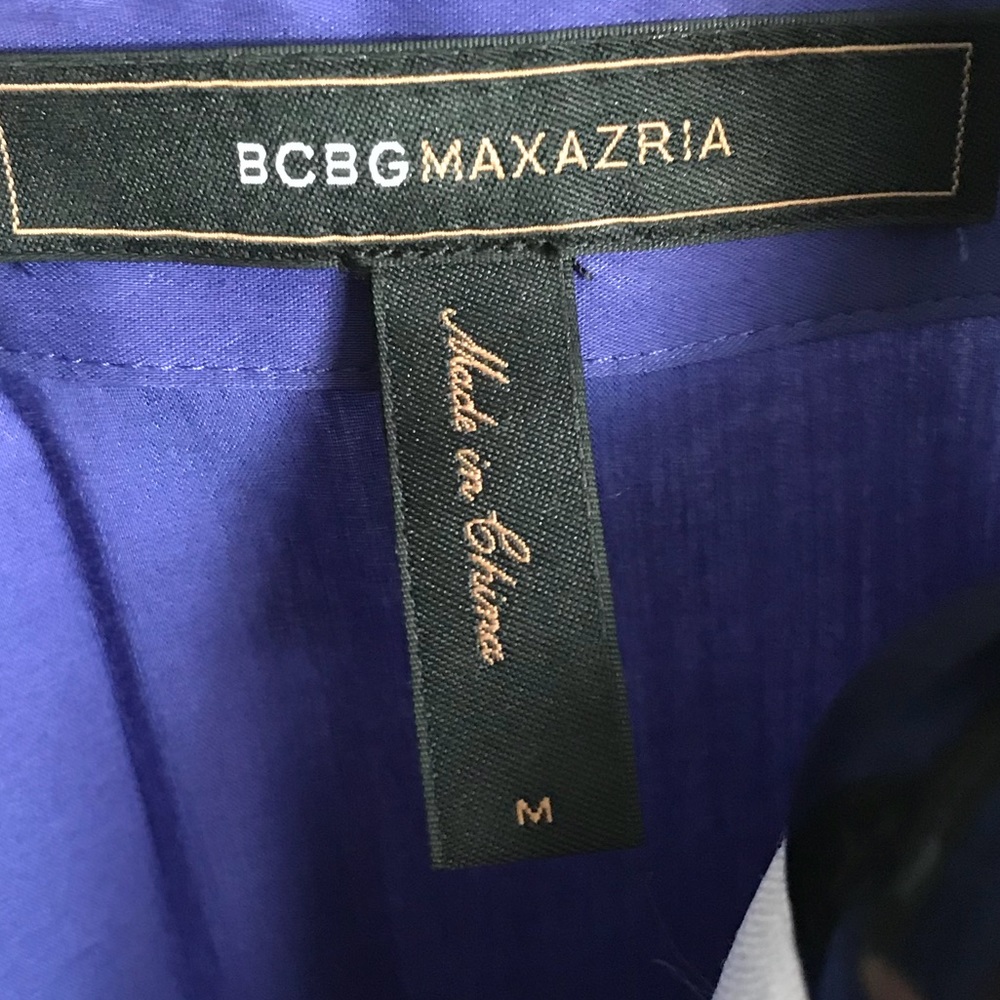 BCBGMaxAzria Deep V Pleated Blouse - Picture 4 of 7
